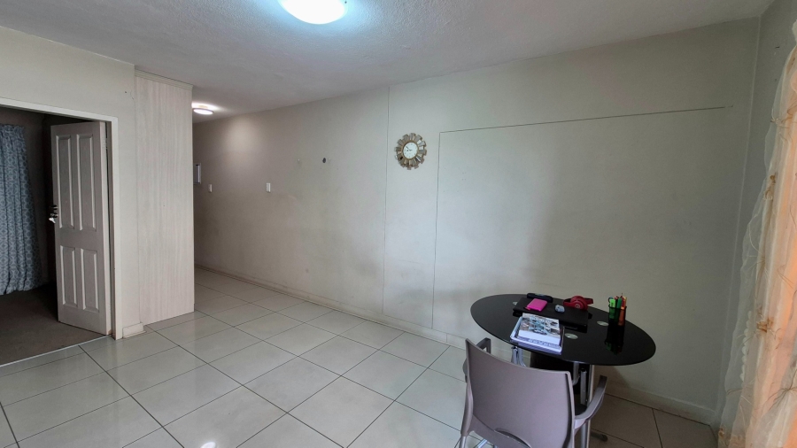 1 Bedroom Property for Sale in Die Bult North West